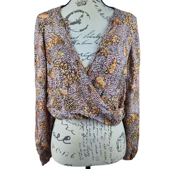 Rachel Zoe -584 Floral Cheetah Long Sleeve Front Faux Wrap Crop Top Rayon Size S - Picture 1 of 8